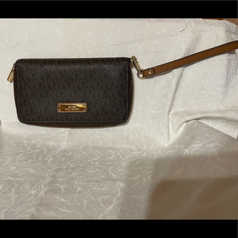 Michael Kors wallet
